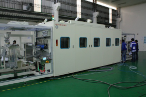 R2R ：卷對卷面板顯示行業(yè)設(shè)備